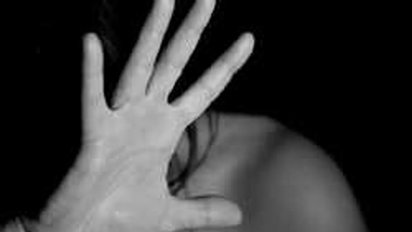 Vérlázító, kitálalt a gyerekeit erőszakoló rendőrgyilkos exbarátnője