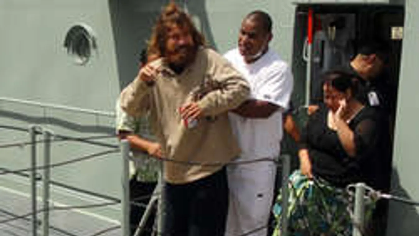 Könyvet írt a hajótörött, most kannibalizmussal vádolják!