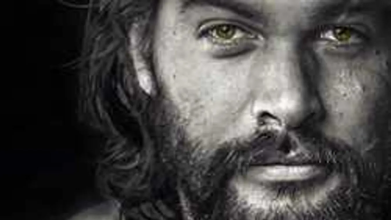 Így bulizott a pesti éjszakában a Trónok harca sármos színésze