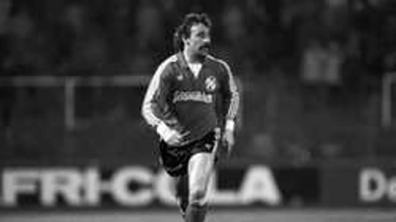 Gyász, meghalt a németek legendás labdarúgója