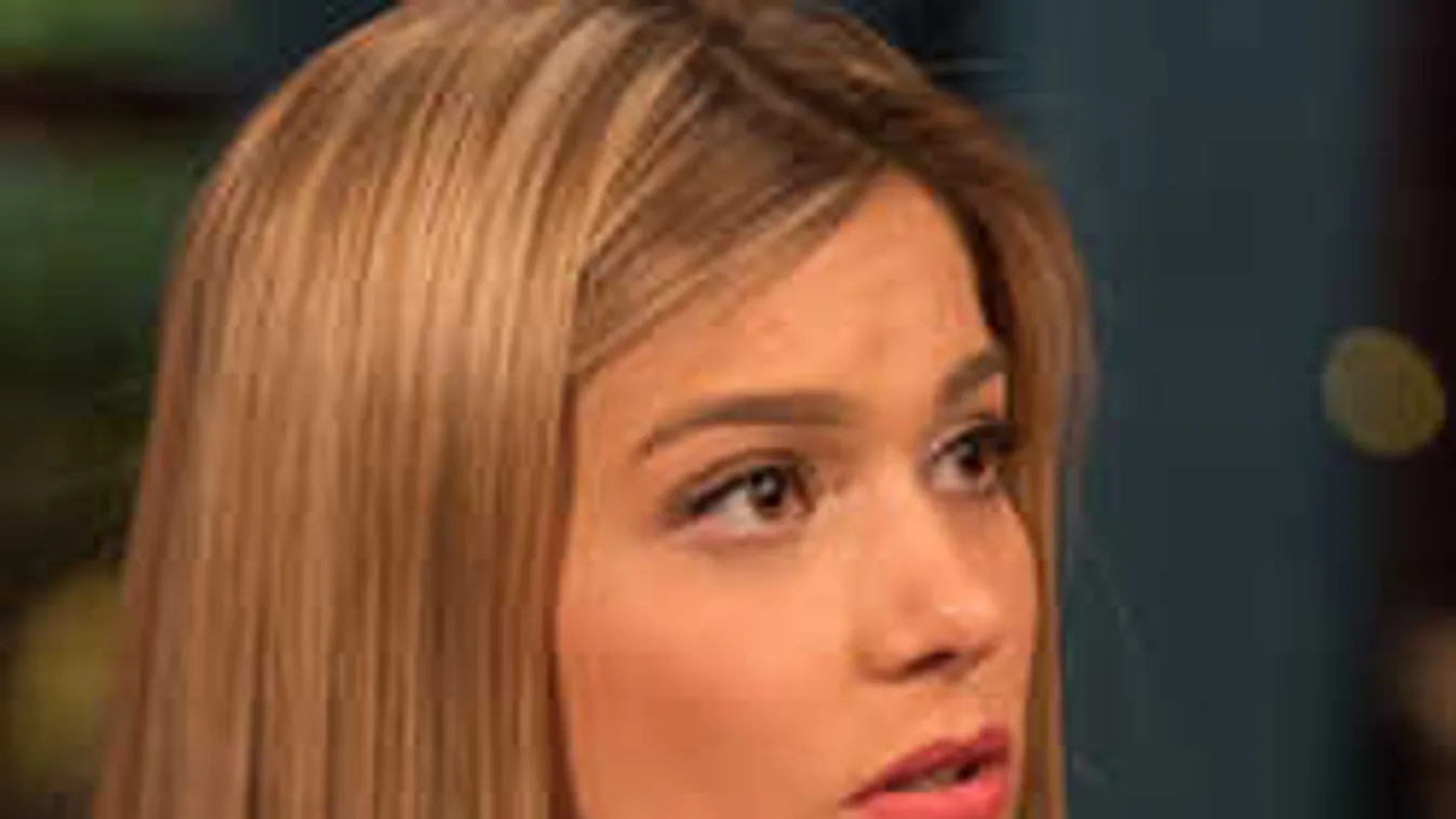 Vadító fotó került elő a múltból a bikiniben pózoló Weisz Fanniról!