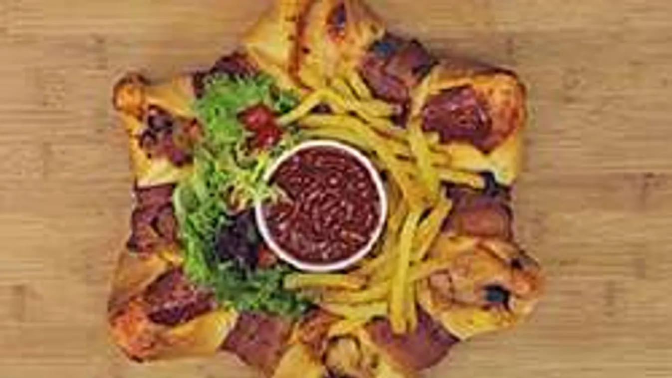 Ez a szalonnás finomság taszítja le a trónról a pizzát!