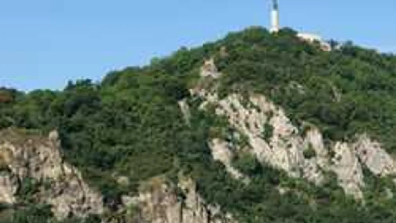 Lezárások és forgalomkorlátozás: ez vár ránk október 23-án