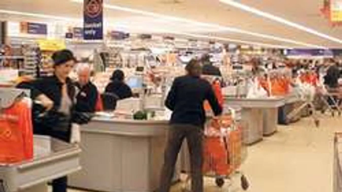 Ezért nyitnak ki a boltok vasárnap