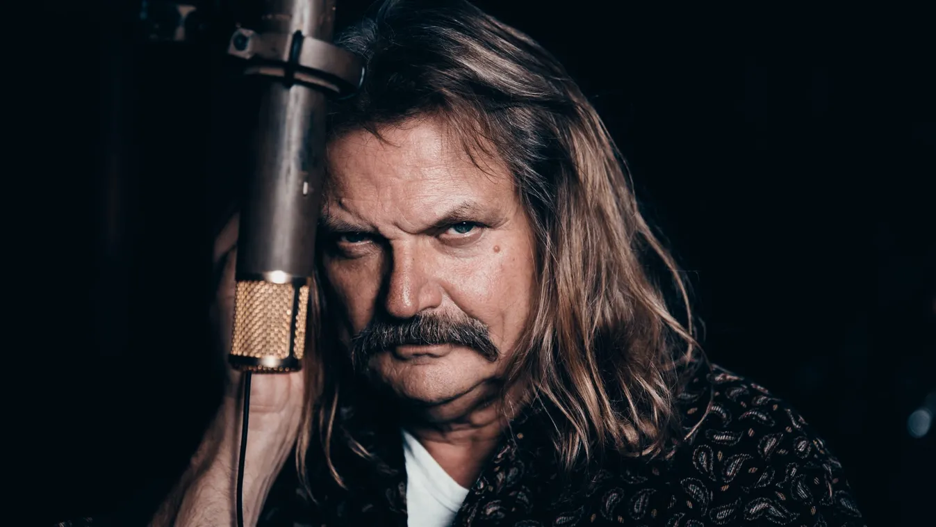 Világsztárokkal dolgozta fel Bartók remekművét Leslie Mandoki