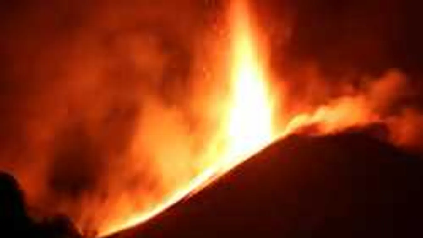 Így tört ki az Etna, sok turista sérült meg - Videó