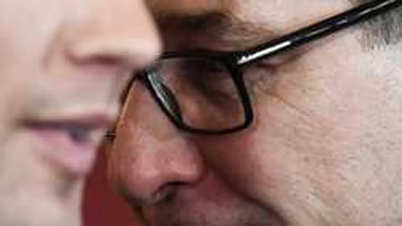 Orbán Viktor nevét harsogták Ausztriában május elsején