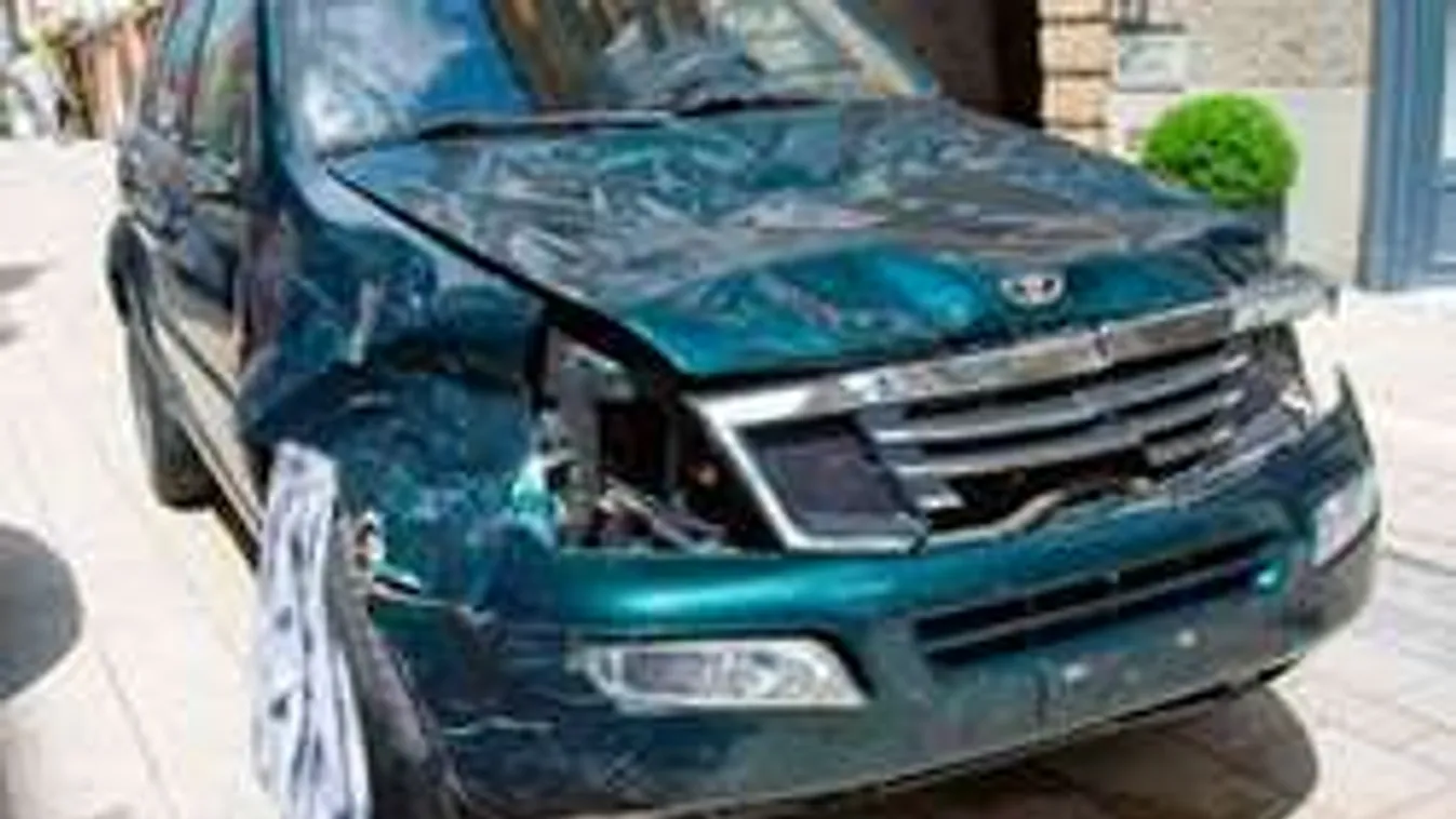 150-nel hajtott a tömegbe - Egy gyerek is meghalt a grazi ámokfutó miatt