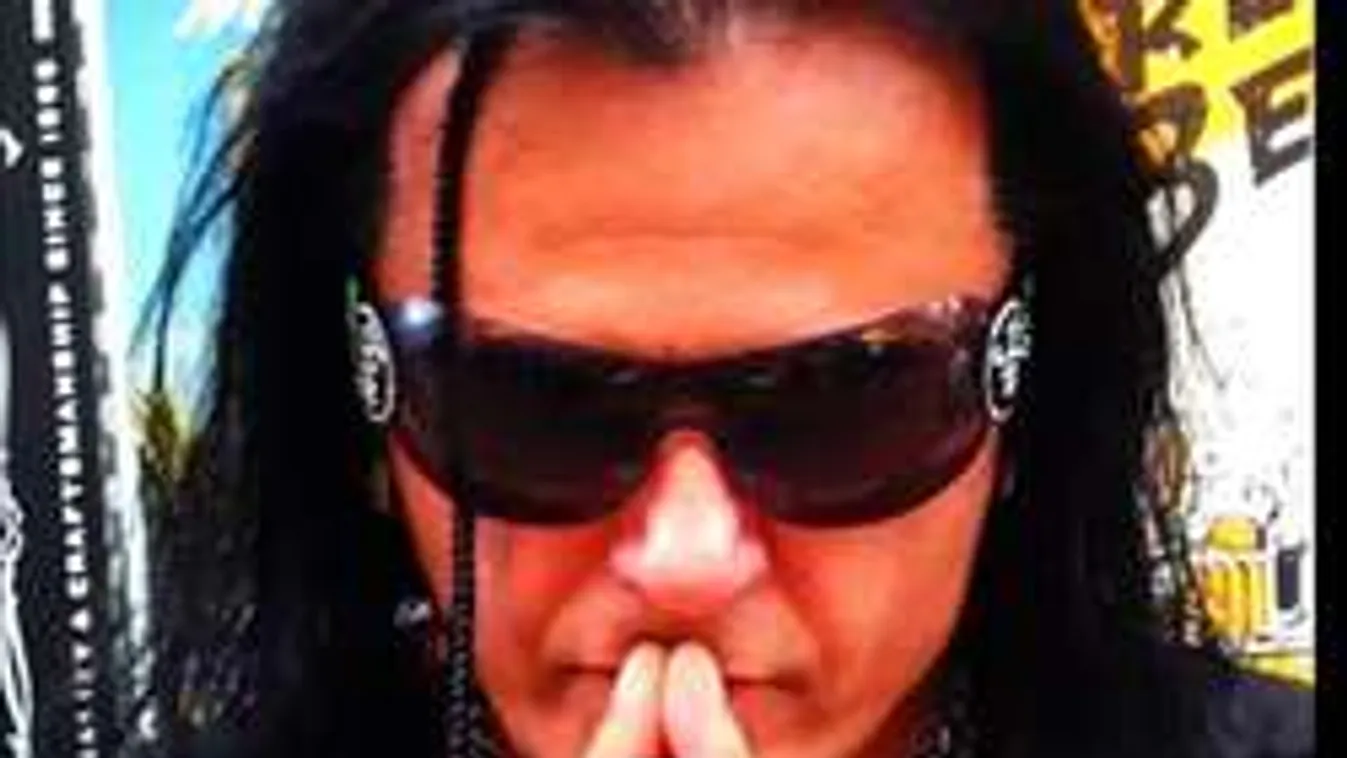 Sztárzenekar koncertjén okozott botrányt Kozso