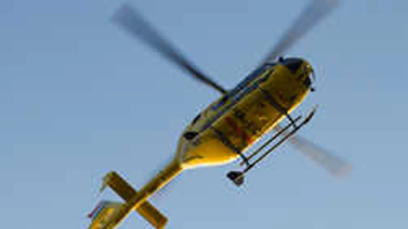 Most kaptuk a hírt: mentőhelikopter szállt le az M7-esen, súlyos tömegbaleset történt