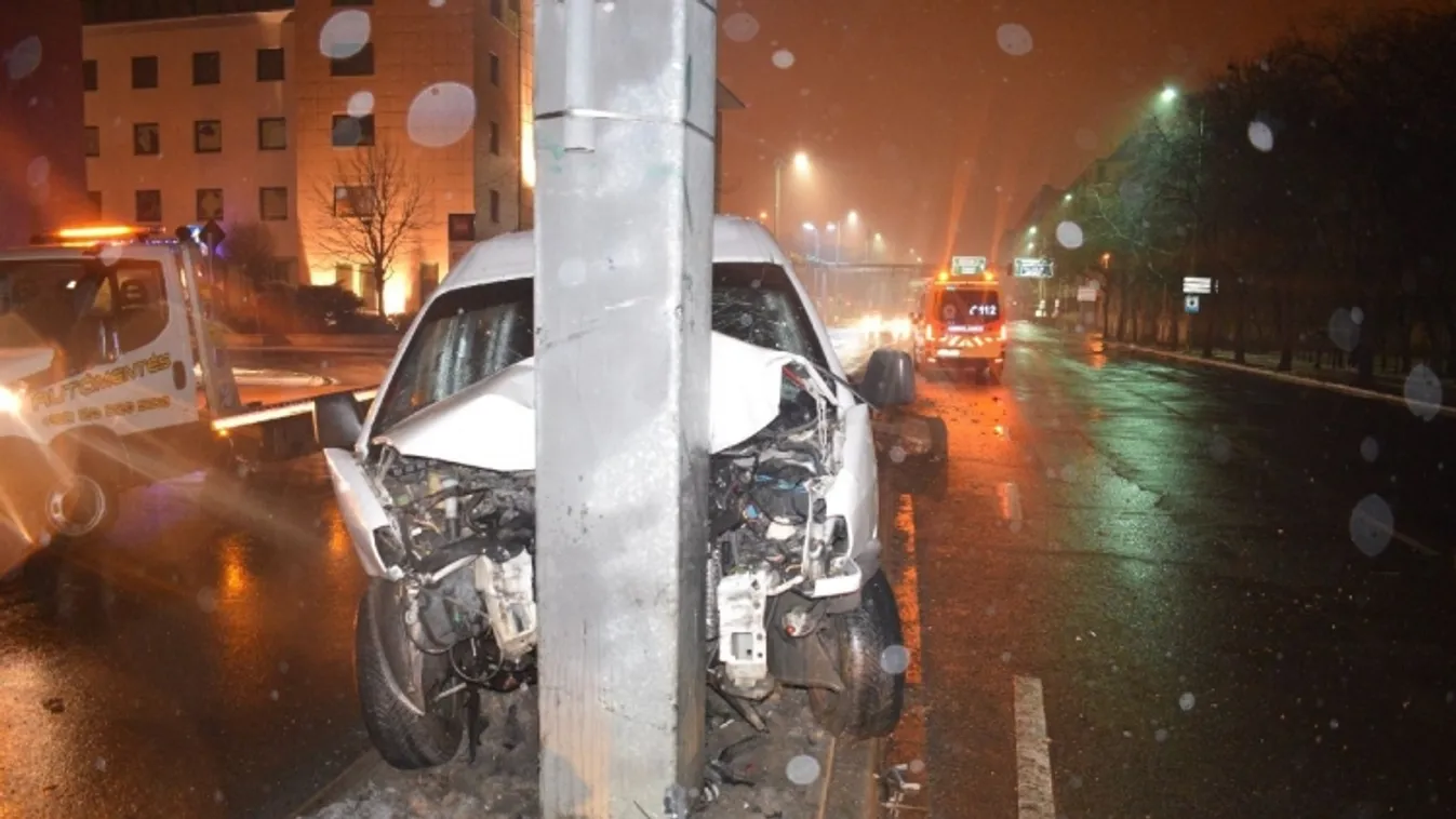Ezért sérült meg súlyosan egy sofőr Győrben éjjel