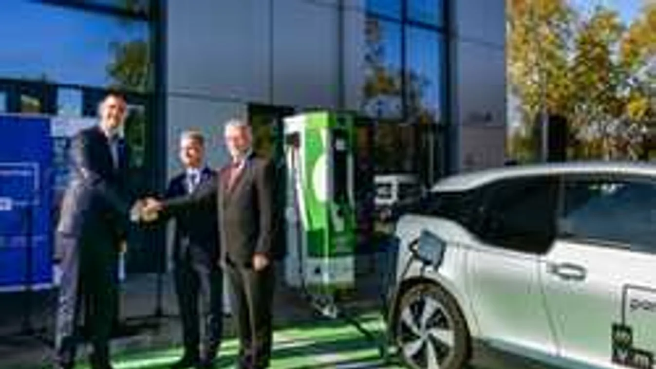 Villámtöltő létesült Kecskeméten