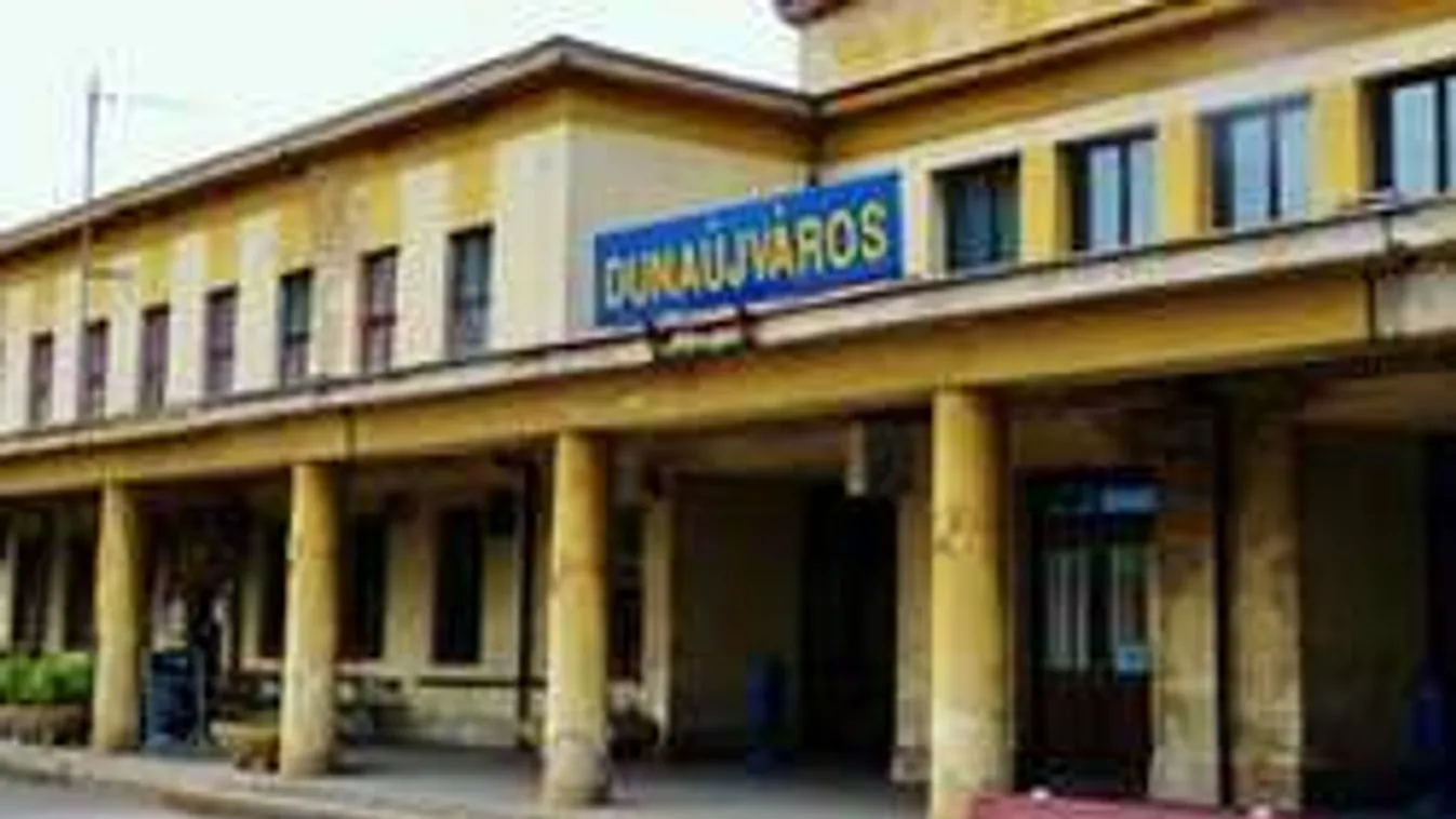 Tetovált nyakú férfi csalta el az eltűnt lányt Dunaújvárosból!