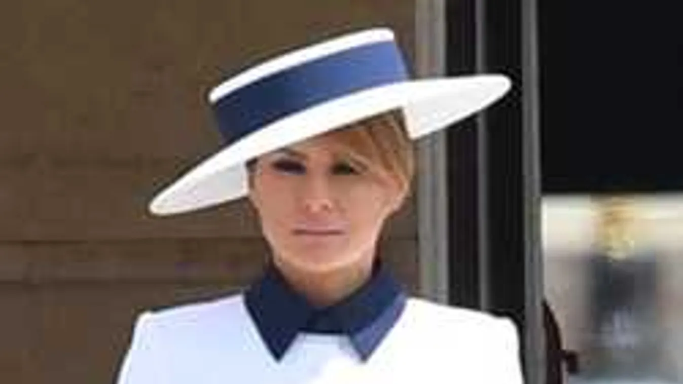 Tökéletes ruha: Trump felesége megidézte Dianát