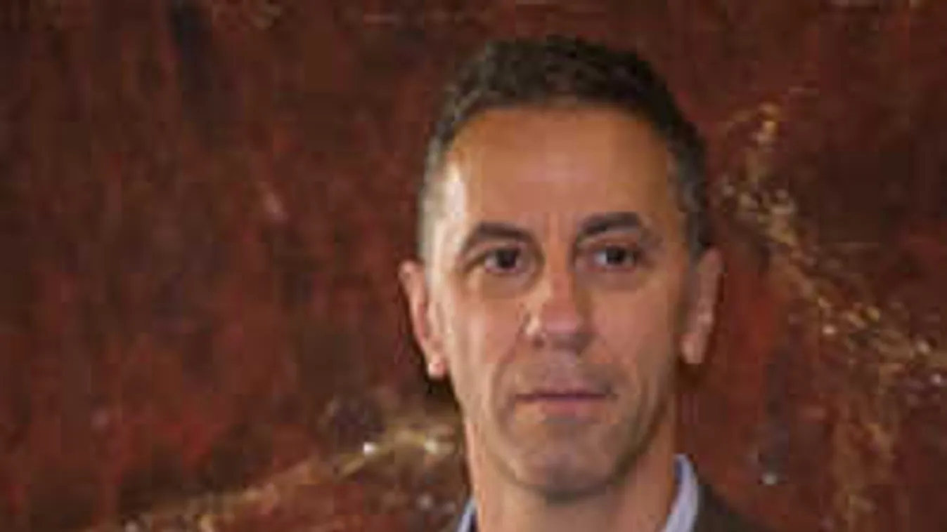 Csonka András  "Mónikázott" egy merészet