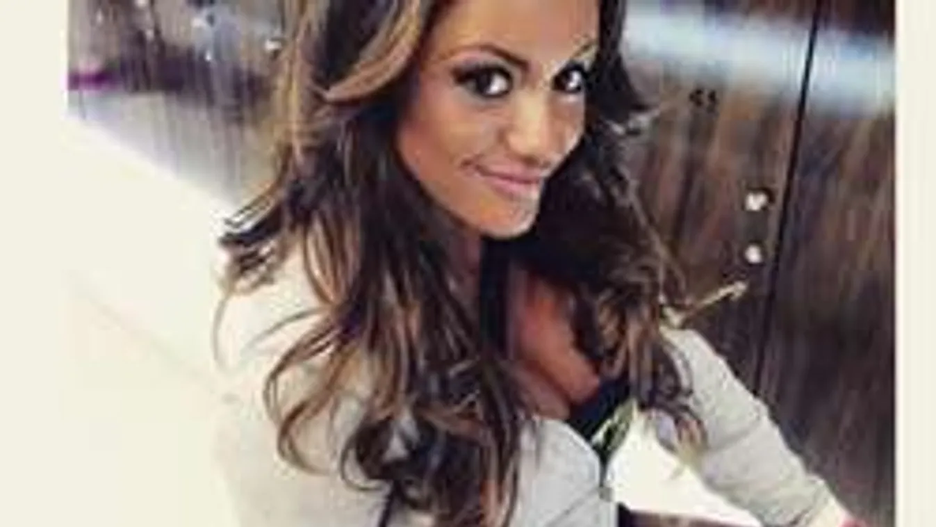 Bugyi nélkül fotózta tökéletes testét a magyar fitneszmodell