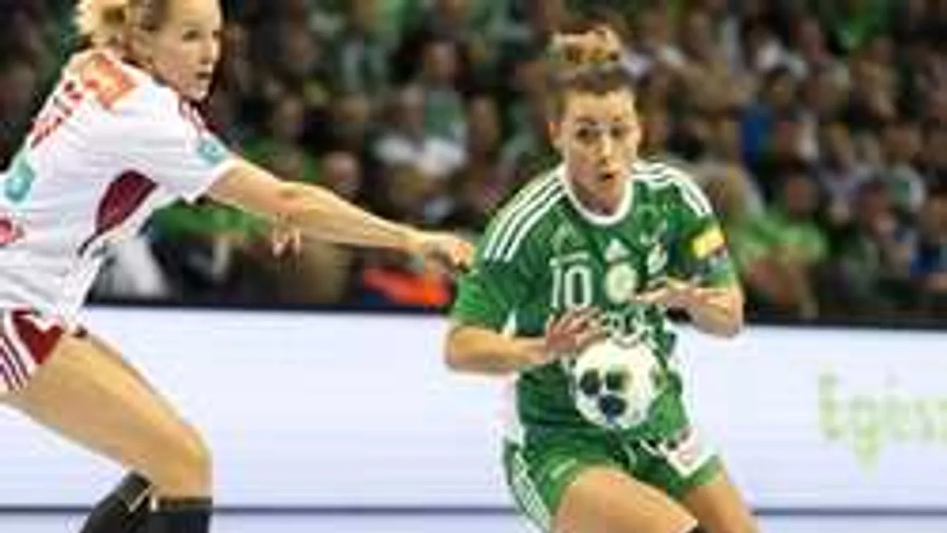 A győri kézis meztelen fotóit a válogatott tagjai is megkapták