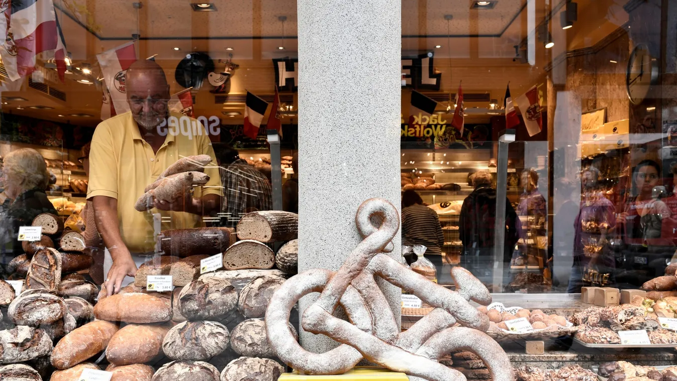 Négercsók miatt vádolnak egy pékséget rasszizmussal