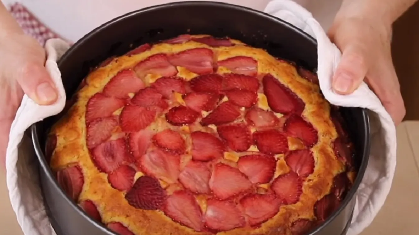 Ez lett a tavasz új kedvence: mascarponés epertorta