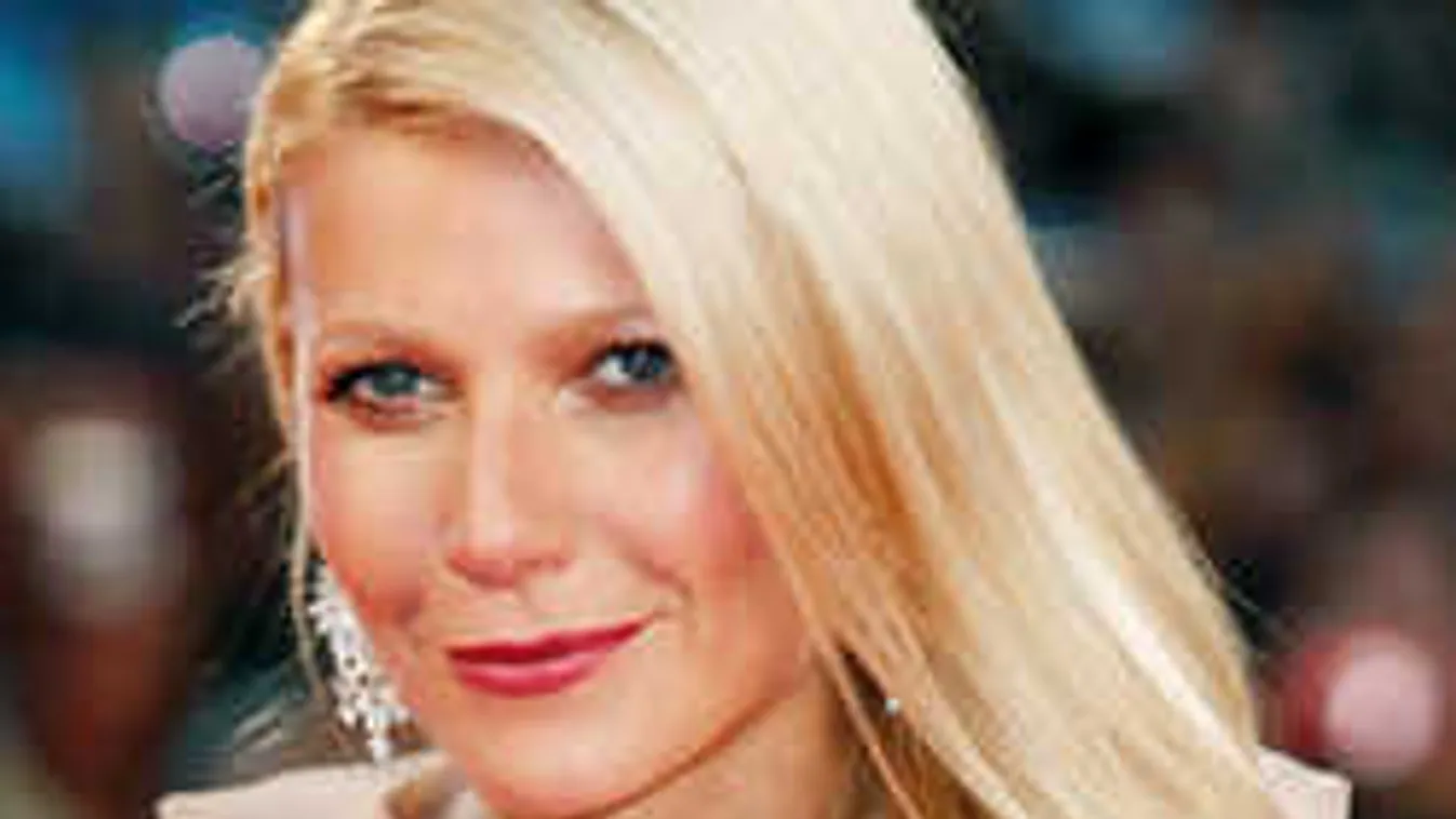 Hűha, az exével töltötte a szilvesztert a színész sztármami