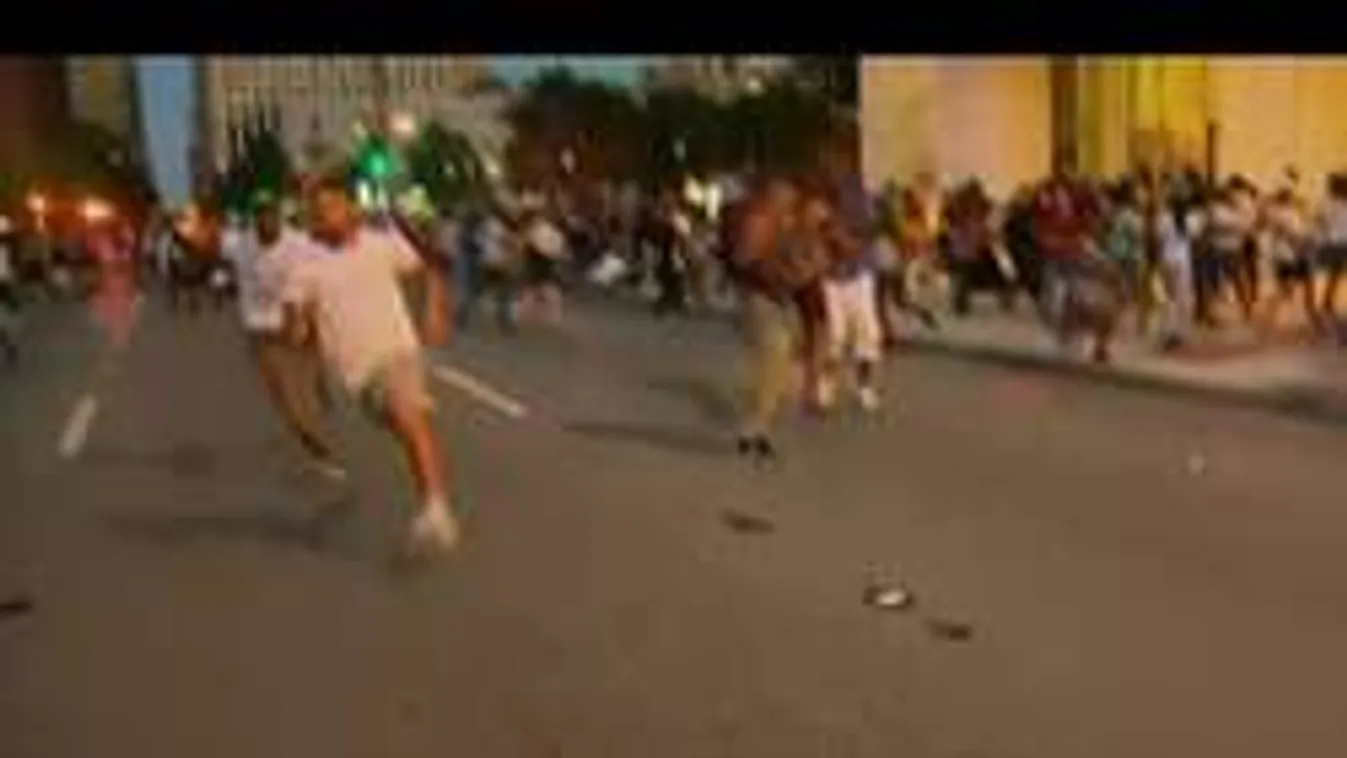 Kézre kerítették a dallasi rendőrgyilkosokat, robbanószerek után is kutatnak