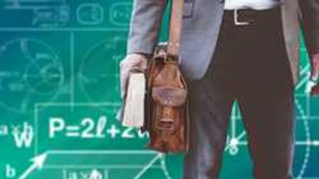 Undorító dolgot művelt az osztályteremben diákjai előtt a tanár