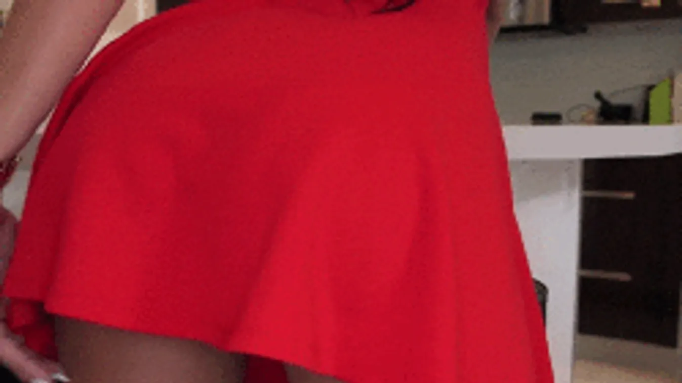 Ezért vadulnak meg a férfiak a nagy fenekű nőktől