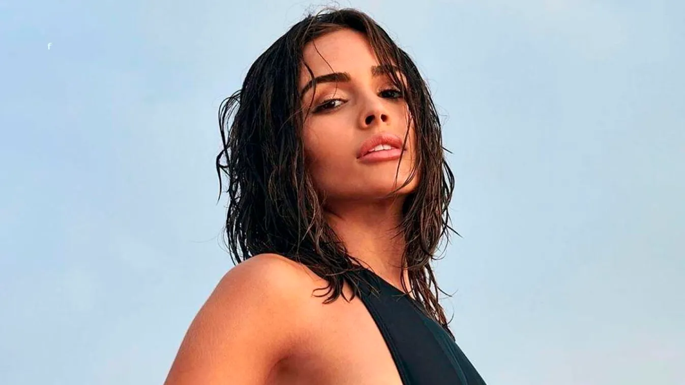 Daily Instagram Posts