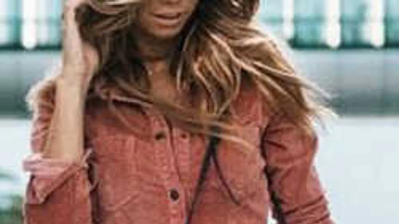 Õsszel visszatér a nagy divat! Ebben nem fáznak majd a nők!