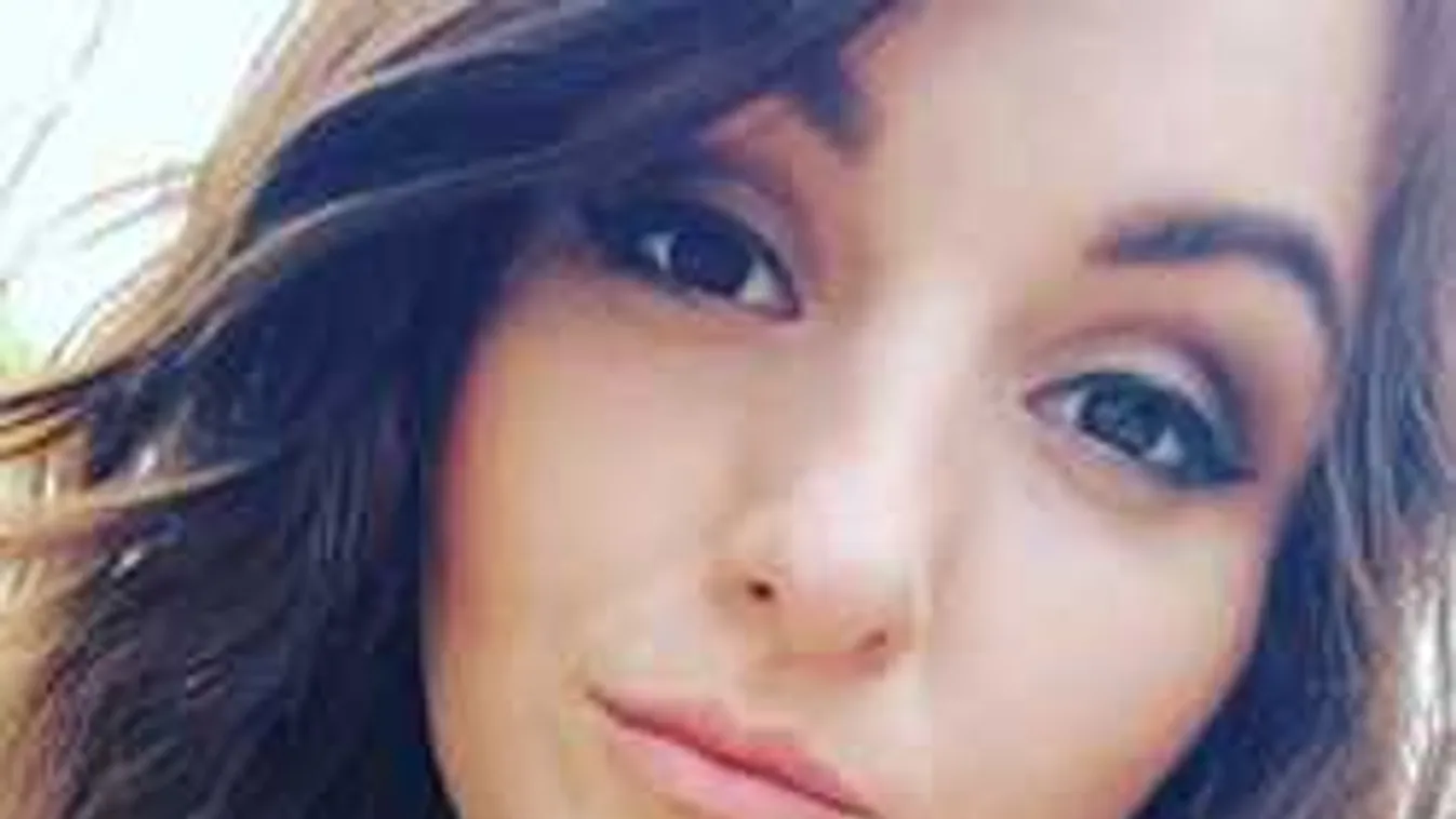 Nagy a baj: Évtizedes munkája lett oda a magyar énekesnőnek