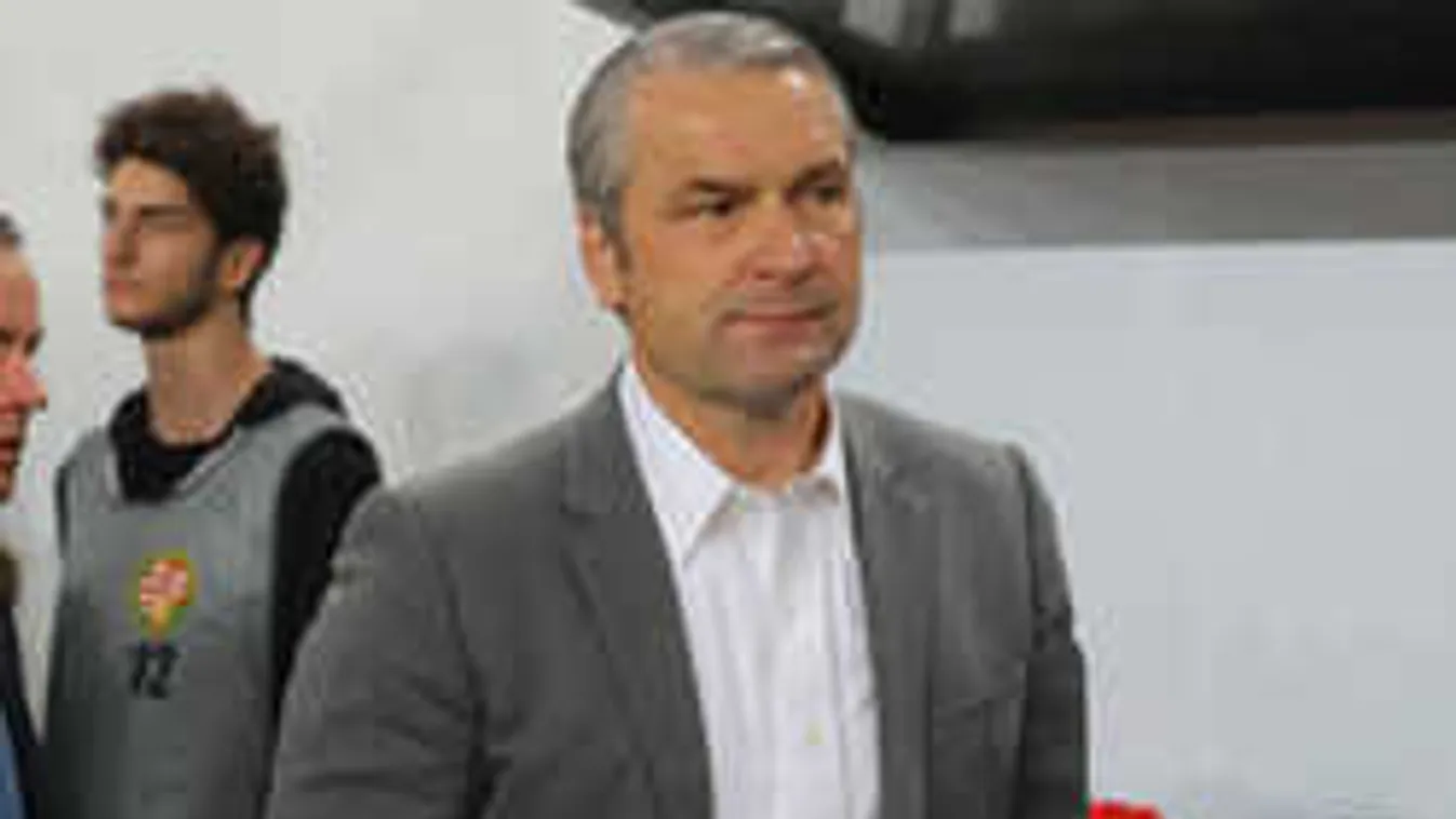 Bernd Storck búcsúzóul még kioktatott mindenkit