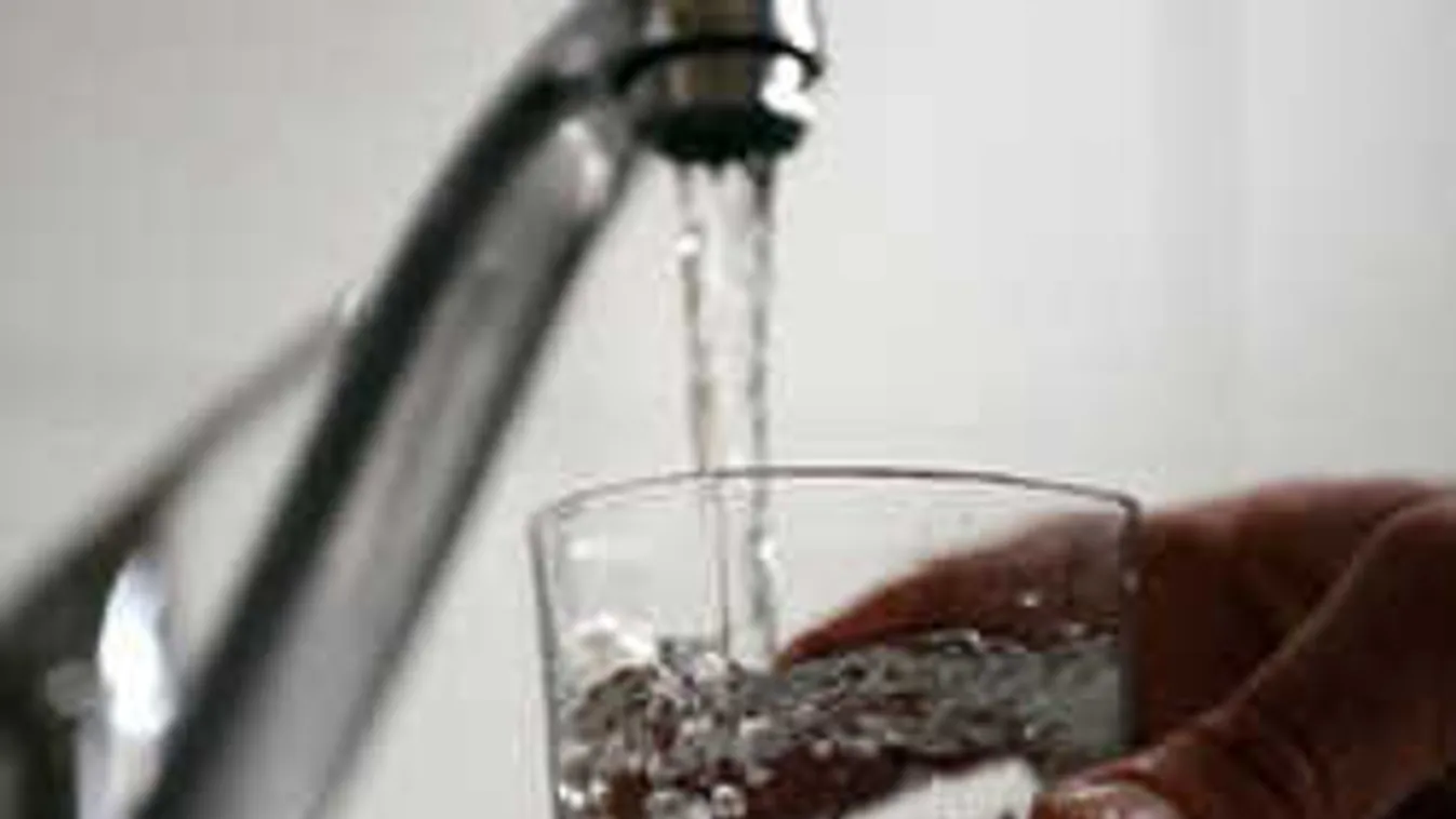 Súlyos tünetek több mint száz magyarnál, rejtélyes fertőzés terjed