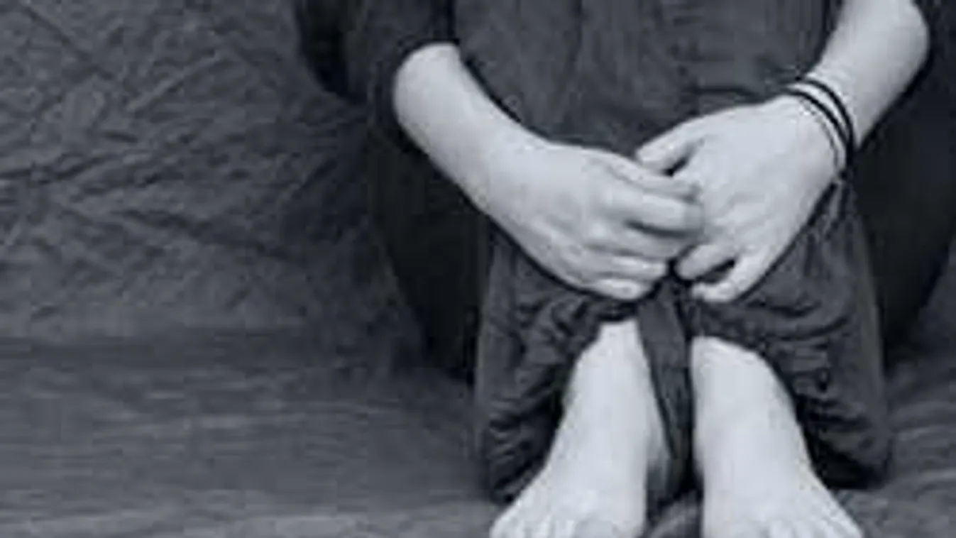 Felfoghatatlan borzalom Ózdon: a szülők megerőszakolták a gyerekeket