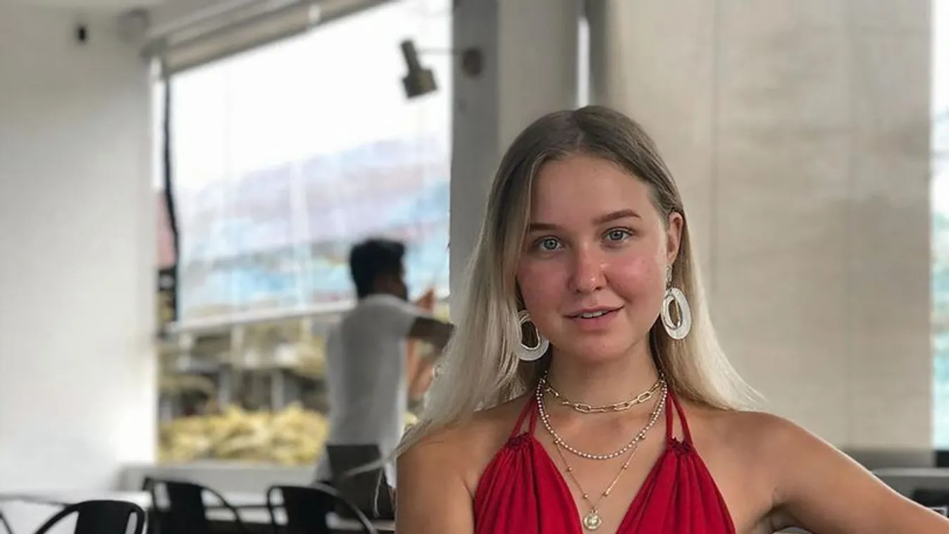 Brutális motorbalesetben vesztette életét a gyönyörű influenszer – fotók