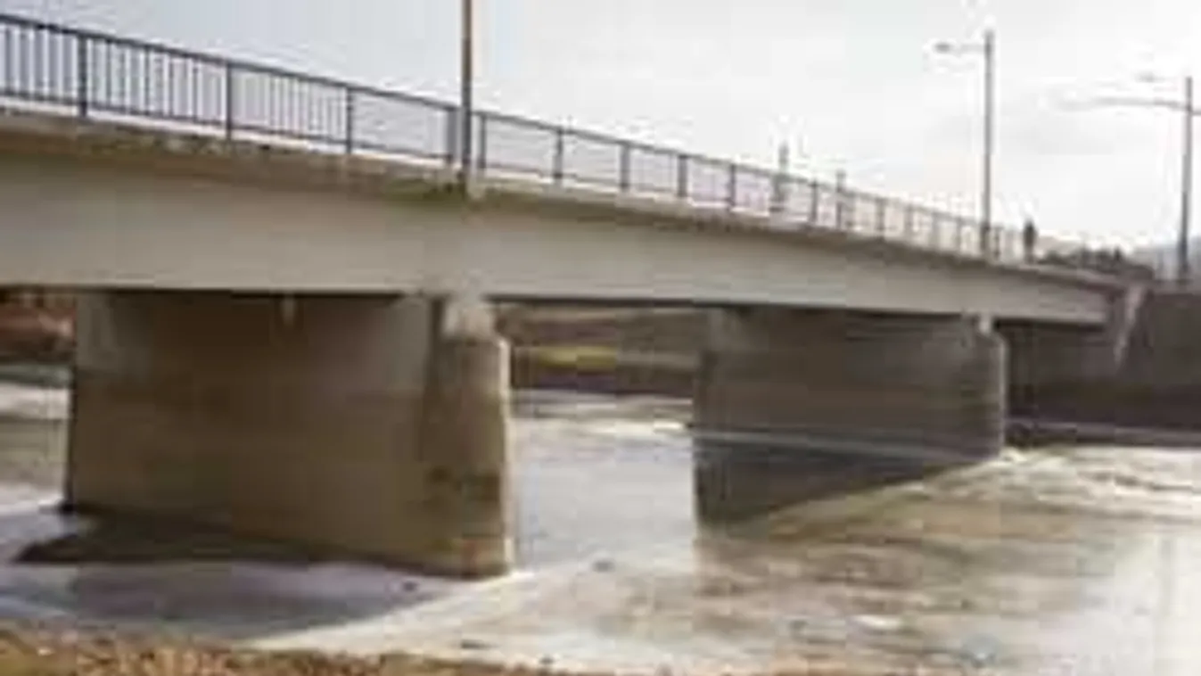 Tragédia: apja hozta ki a jég alól lánya holttestét