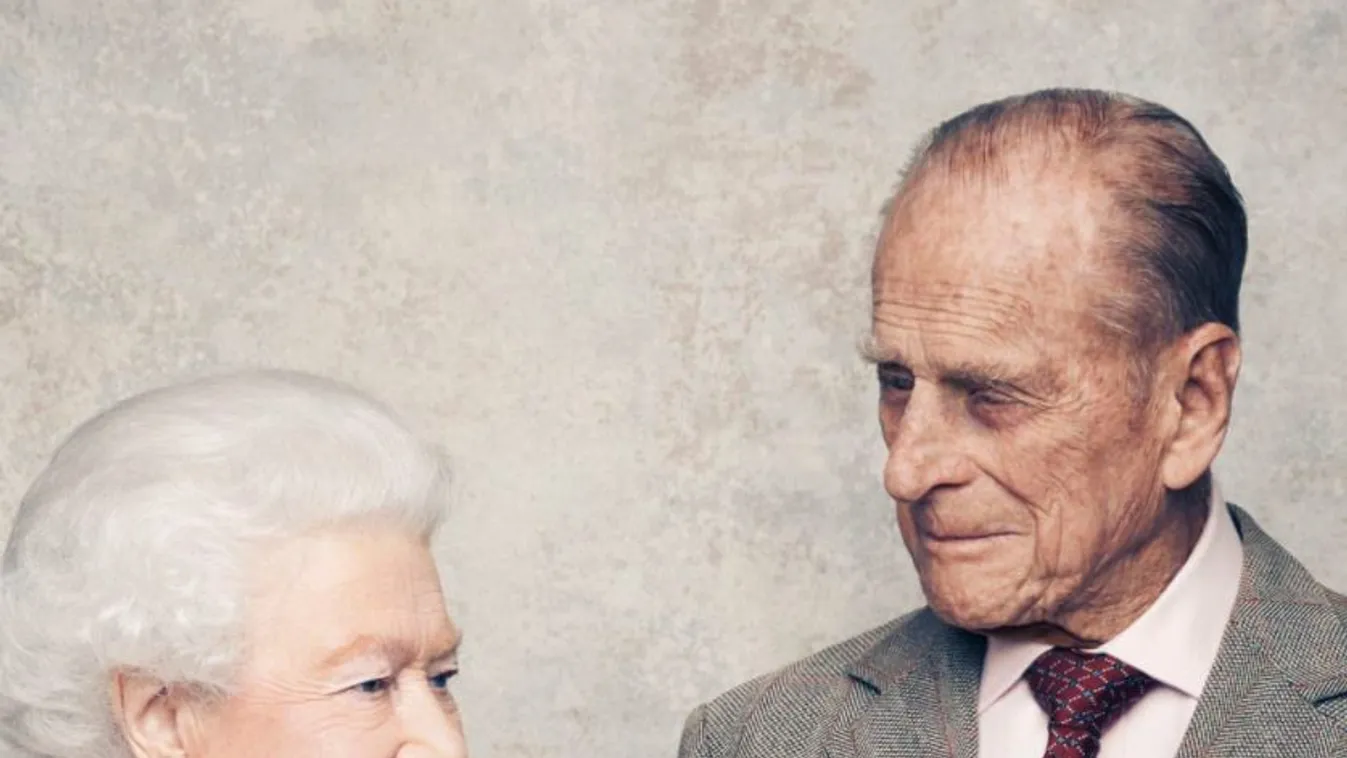 Búcsú a szerelemtől: Erzsébet királynő legkedvesebb fotóját tette közzé imádott férjéről