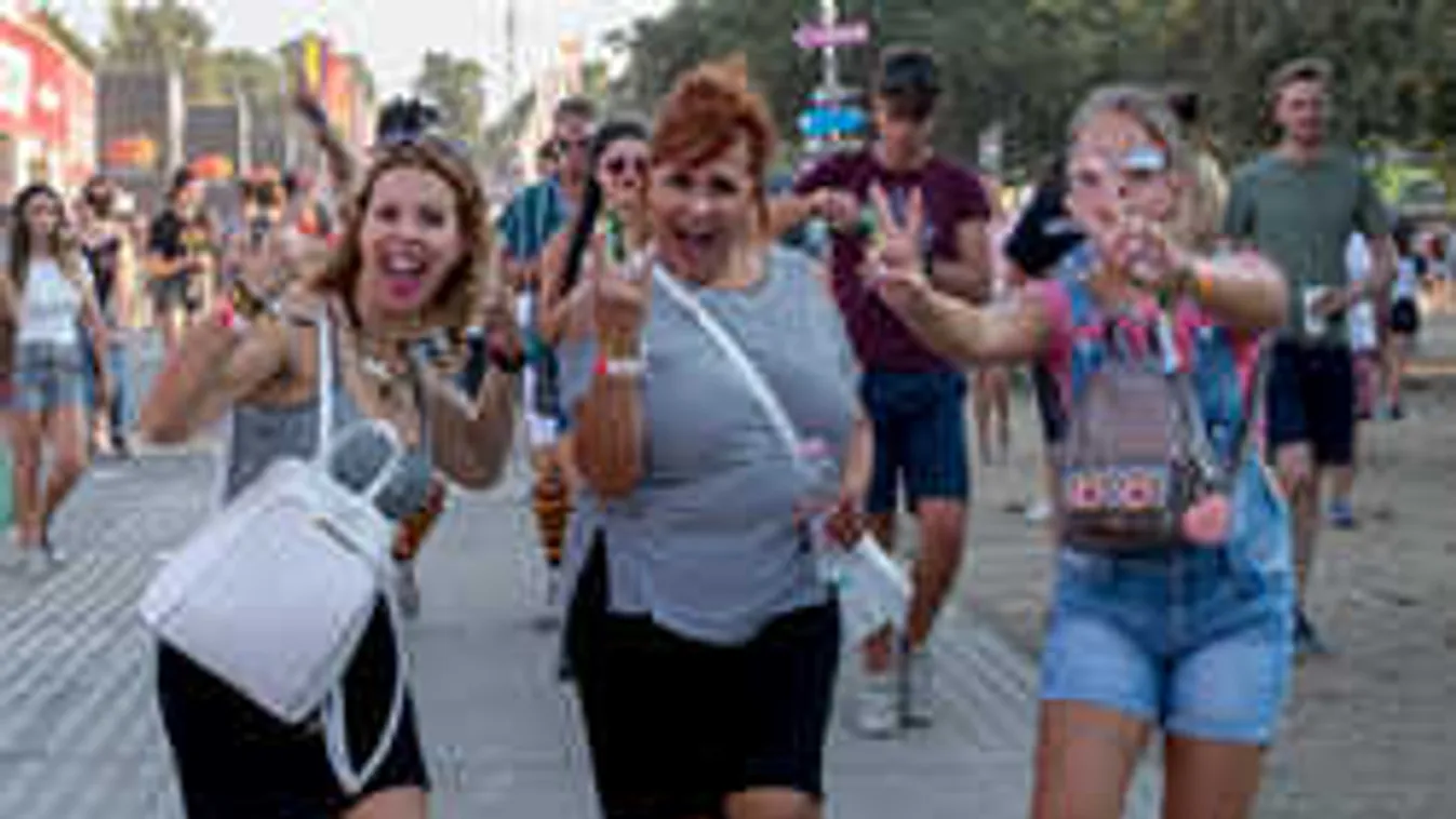 Lányával vesztette el "fesztiválszüzességét" Szulák Andrea