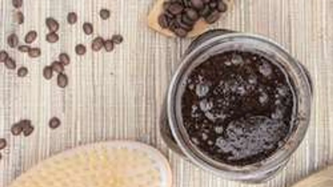 Itt a megoldás! Így tüntetheted el a narancsbőrt házilag