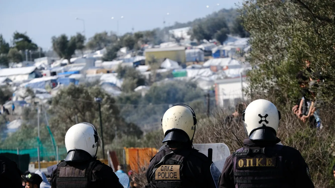 Puskával lőttek a karanténból kiszökő migránsokra