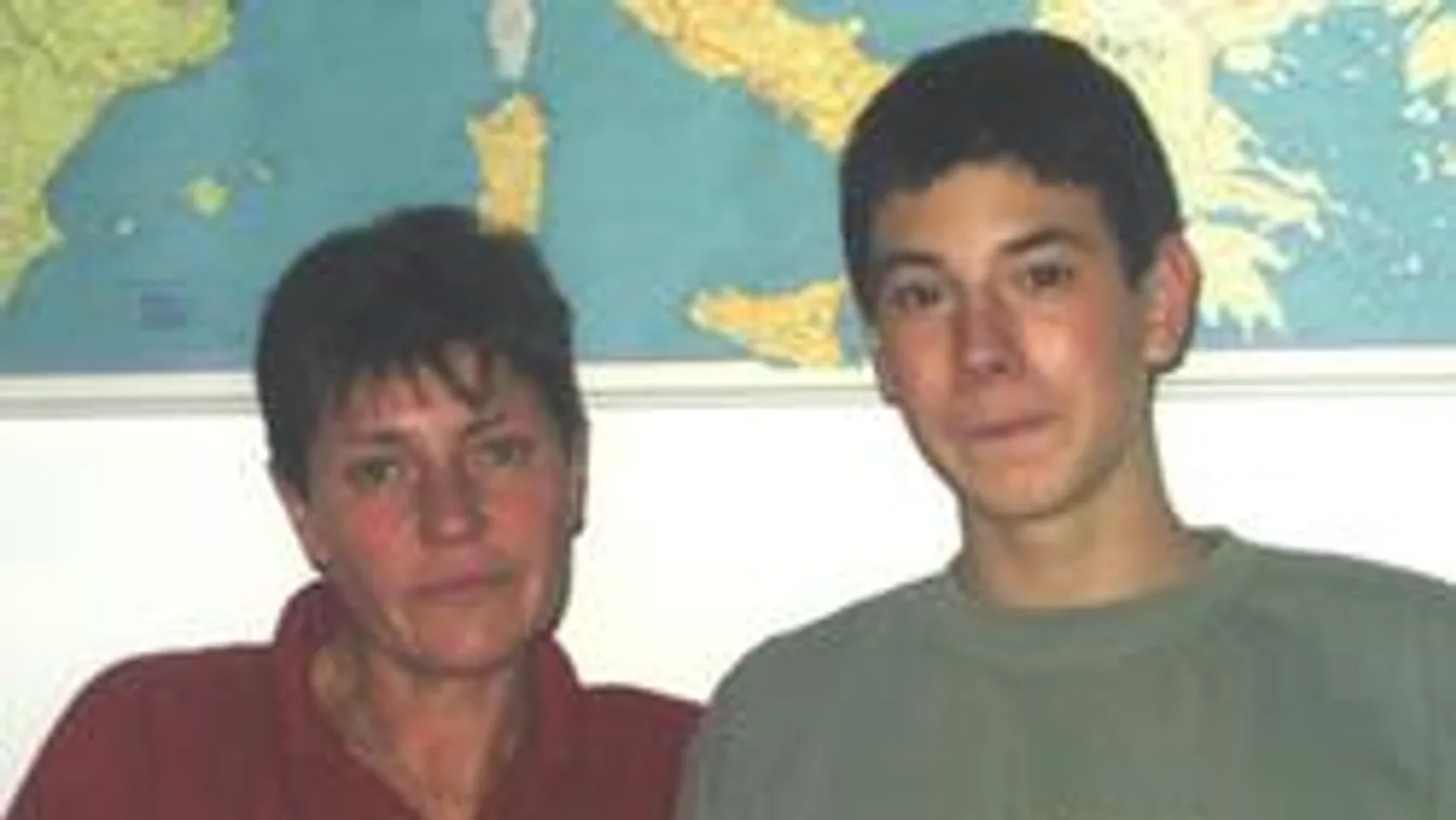 11 éve keresi fiát a veszprémi nő