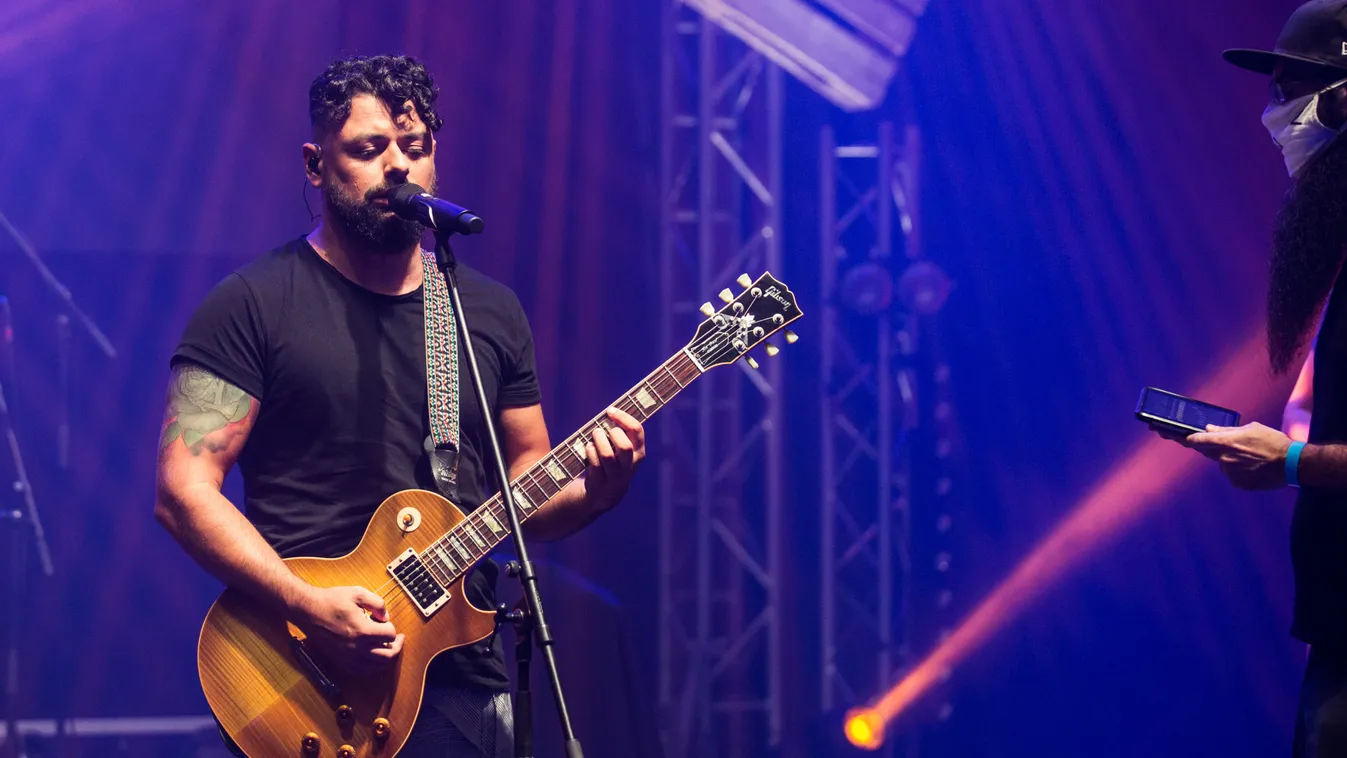 Gyönyörű tinivé cseperedett Pápai Joci lánya