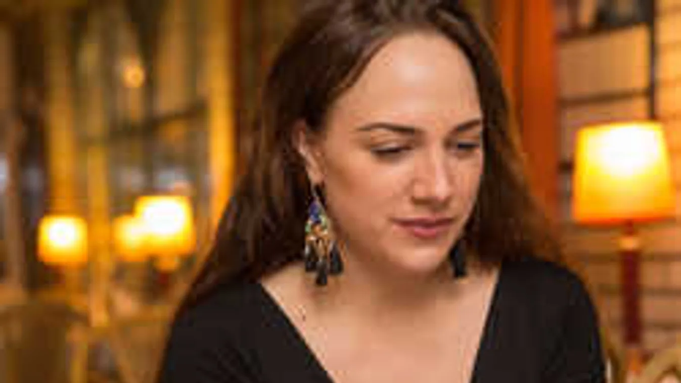 Botrány, durván megalázták Tóth Gabit