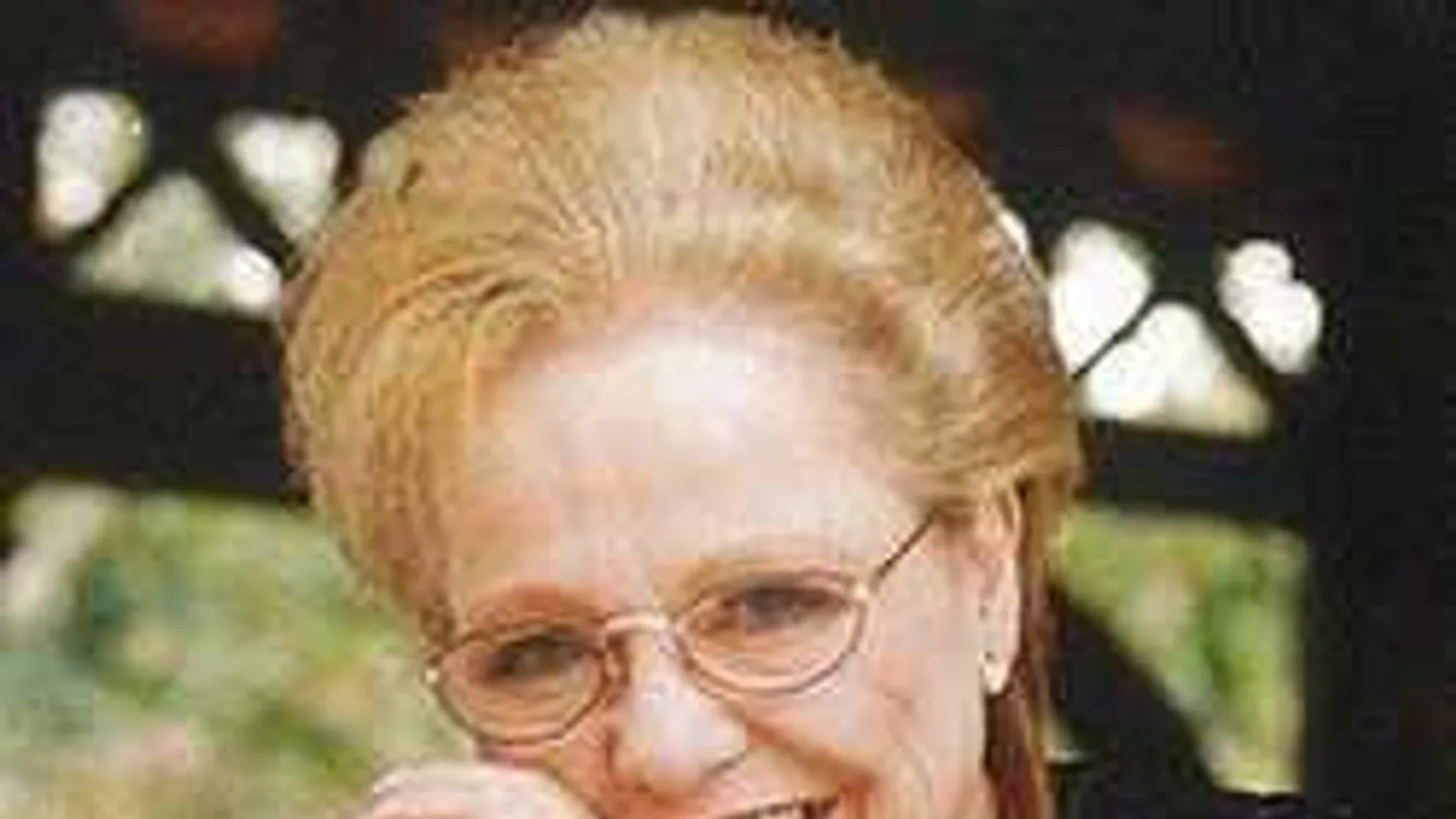 Máig képtelen feldolgozni édesanyja halálát Cserháti Zsuzsa fia