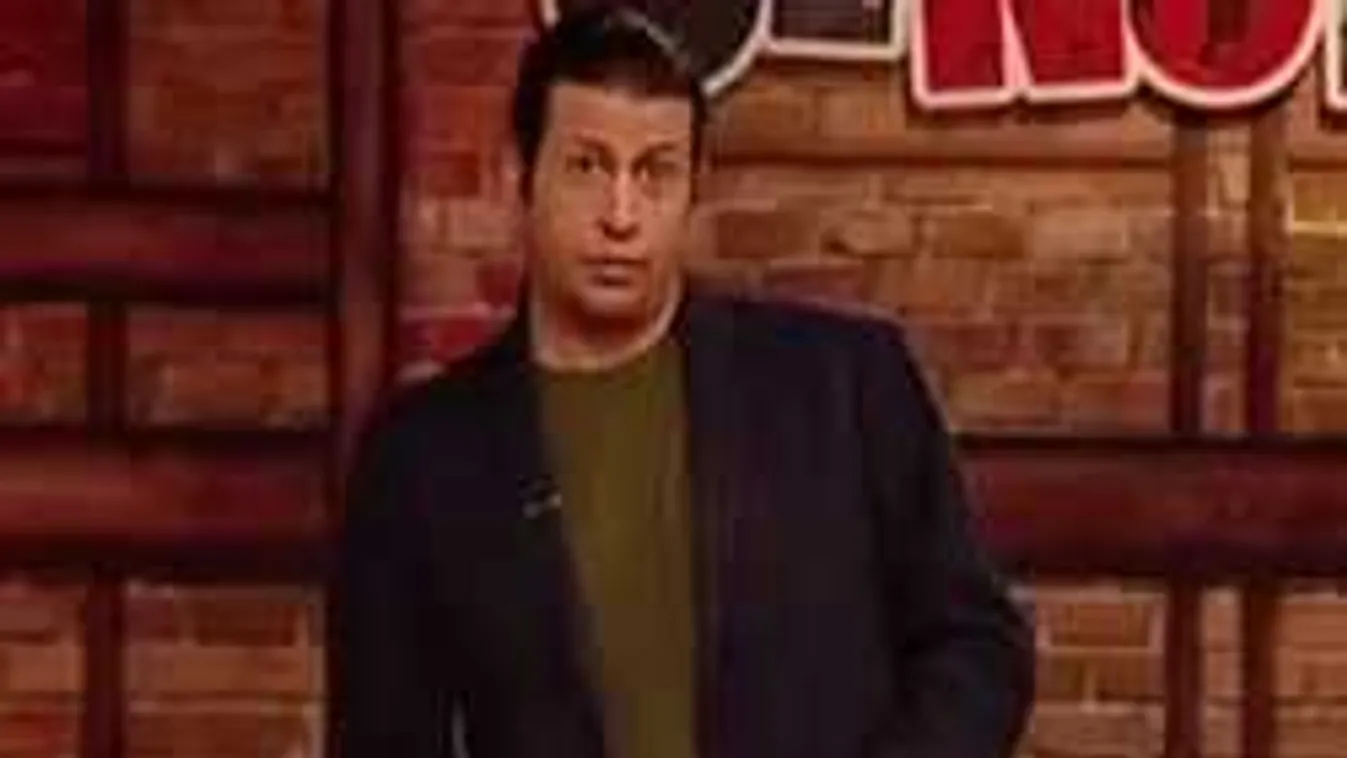 Puzsérosan osztják egymást a celebjeink