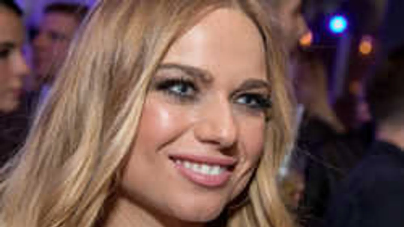 Szexi és merész: tuti leesik az állad a bikinis Cserpes Laurától