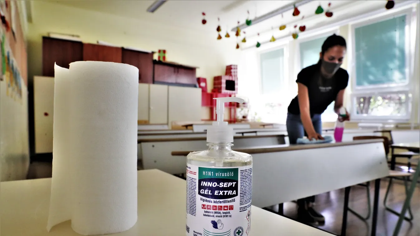 Iskolanyitás: ezt mondta a gyerekek nyájimmunitásáról az orvos