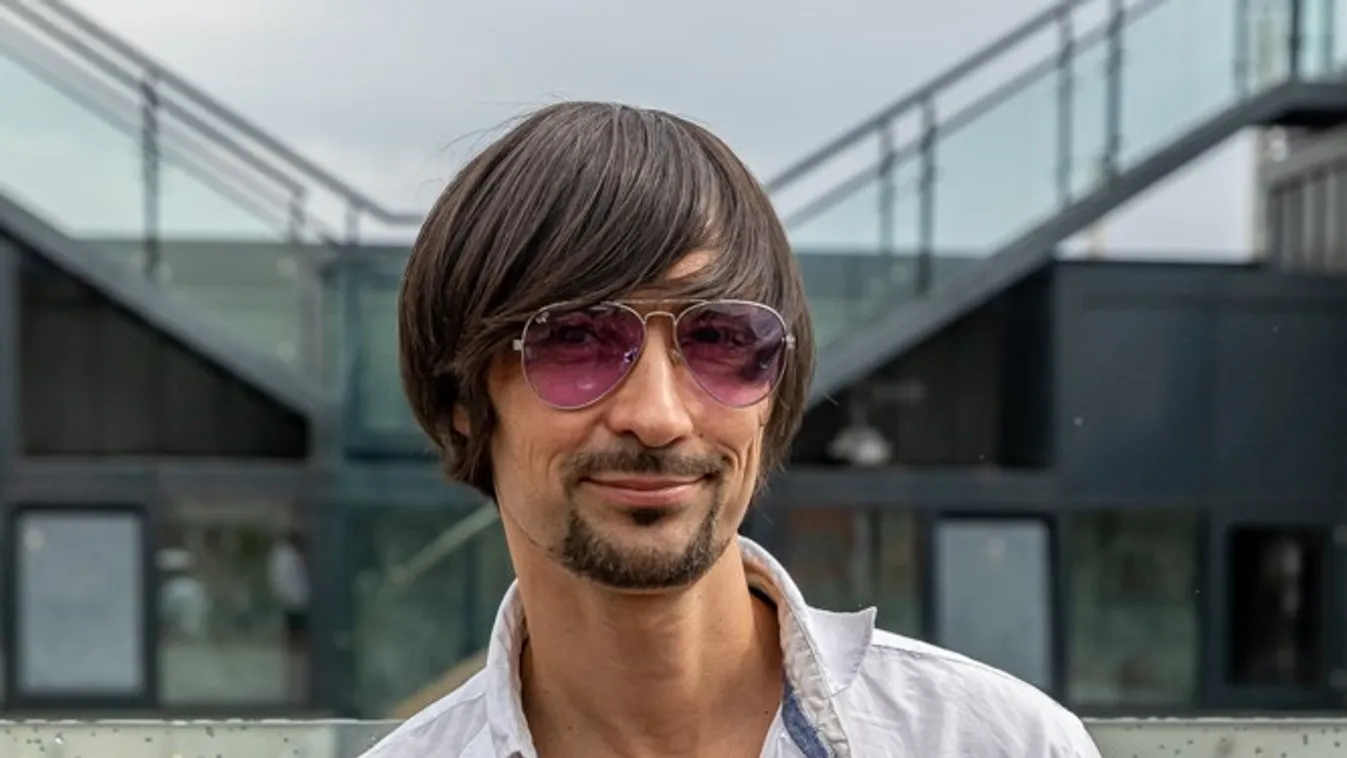 Tűz ütött ki az élő show alatt a Sztárban sztár leszek! énekesének házában