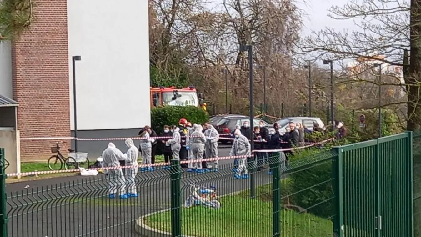 Hidegvérrel átvágta segítője torkát, majd a holttestét is felgyújtotta az illegális bevándorló