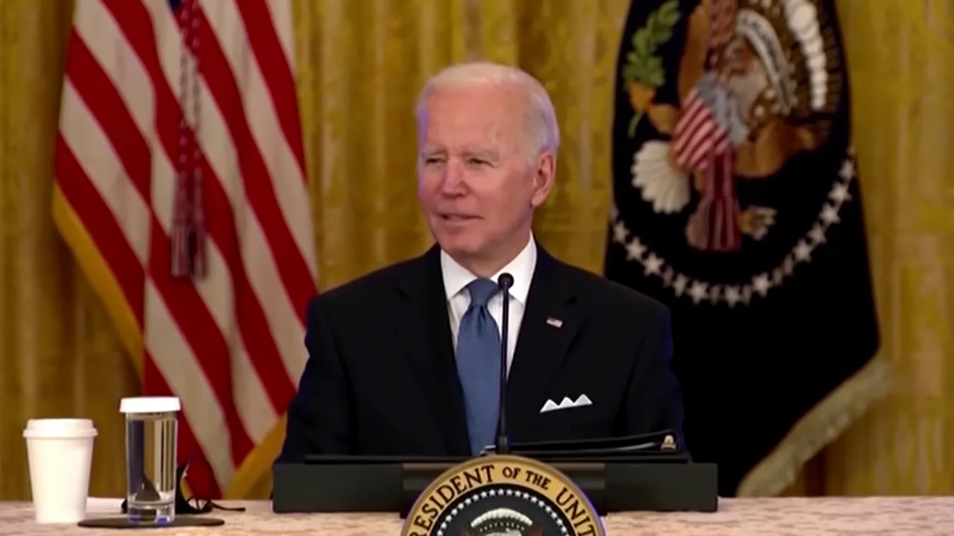 Elképesztő: Joe Biden az édesanyját szidta egy újságírónak, mert kérdezni mert tőle