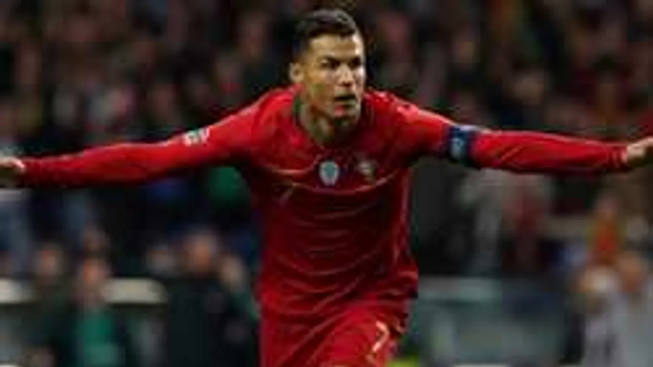 A nap fotója, magyar újságíró adta át a díjat Ronaldónak